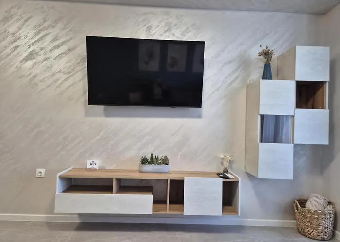 Blue Atana Near Airport * Sofia