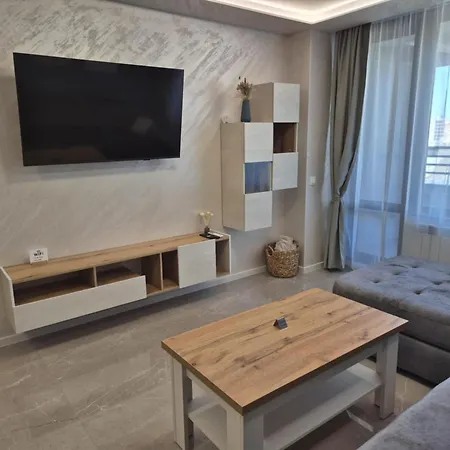 Apartment Blue Atana Near Airport *